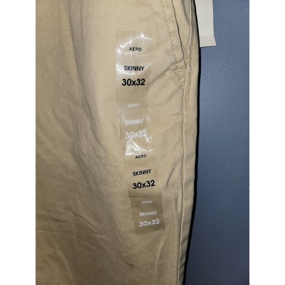 Aeropostale Men's Skinny Khaki Size 30x32 NWT - Picture 2 of 6